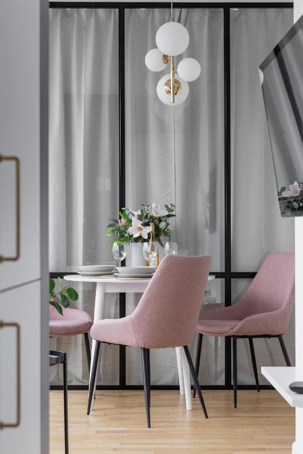 Politechnika Krakowska Apartment By Renters Prestige Exteriör bild