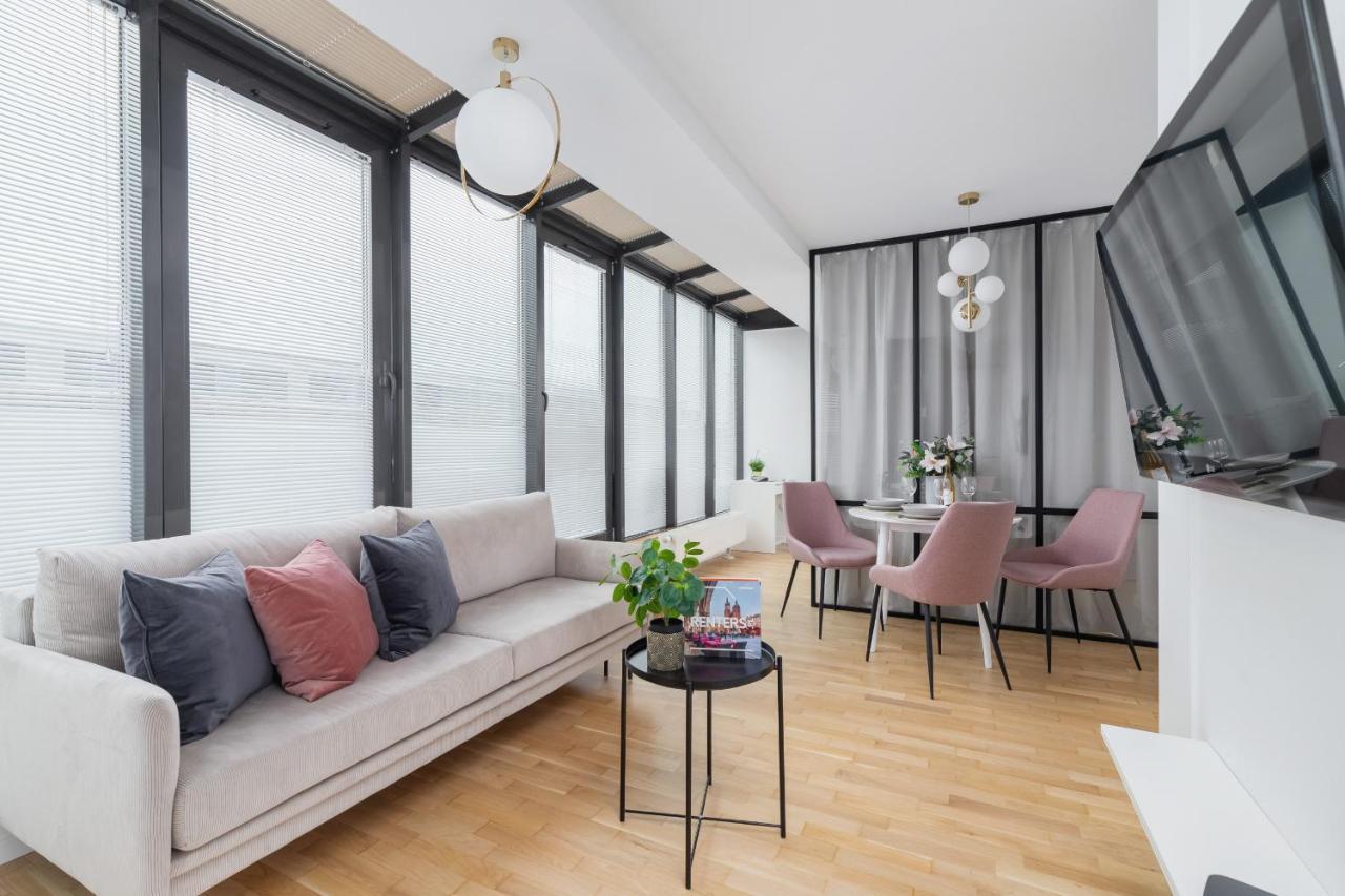 Politechnika Krakowska Apartment By Renters Prestige Exteriör bild