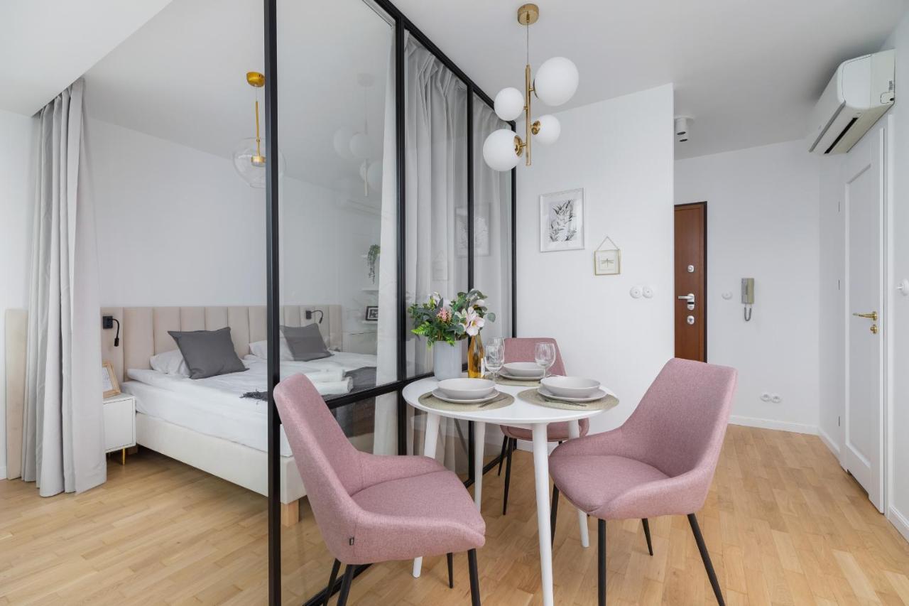 Politechnika Krakowska Apartment By Renters Prestige Exteriör bild