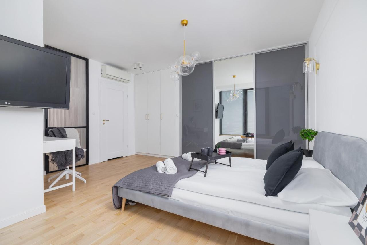 Politechnika Krakowska Apartment By Renters Prestige Exteriör bild
