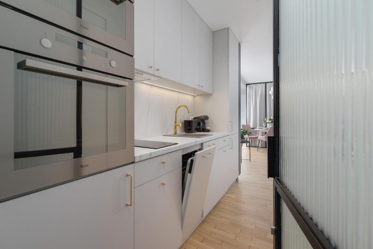 Politechnika Krakowska Apartment By Renters Prestige Exteriör bild